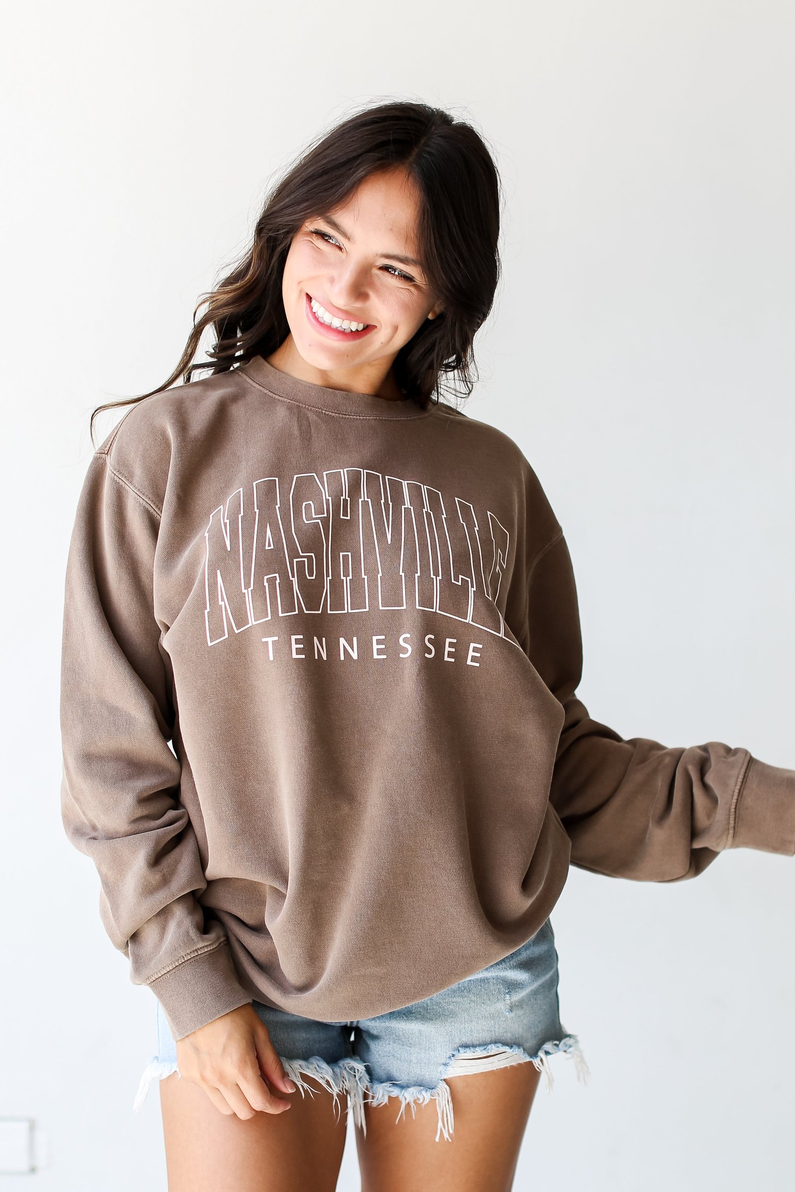 Brown Nashville Tennessee Pullover on model